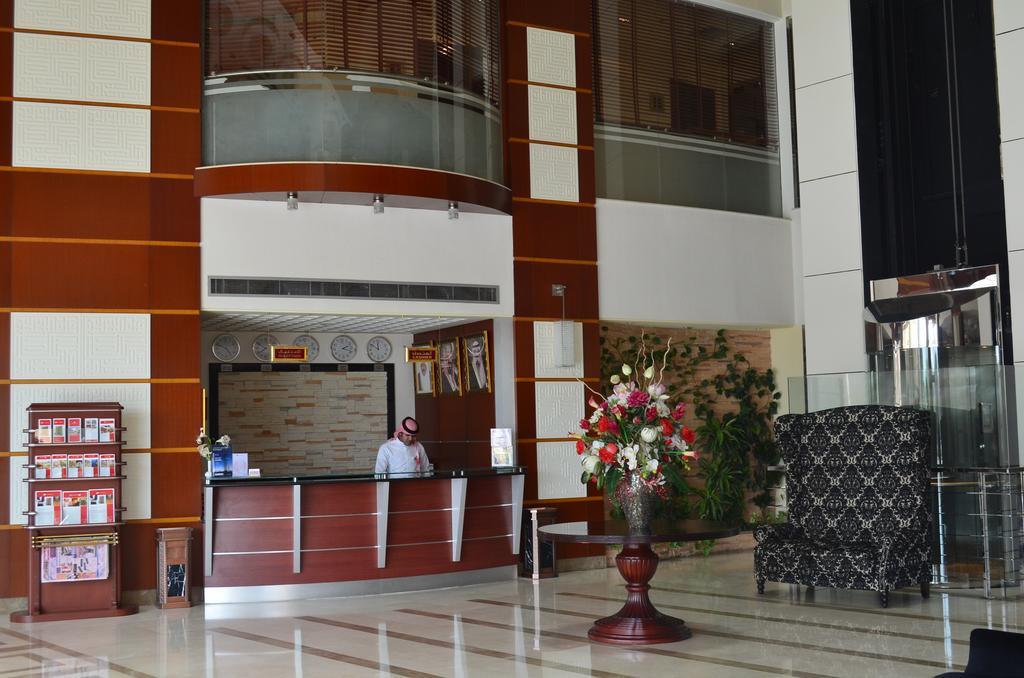 Eastyard Khobar Hotel - Formerly Ramada By Wyndham Khobar Bagian luar foto