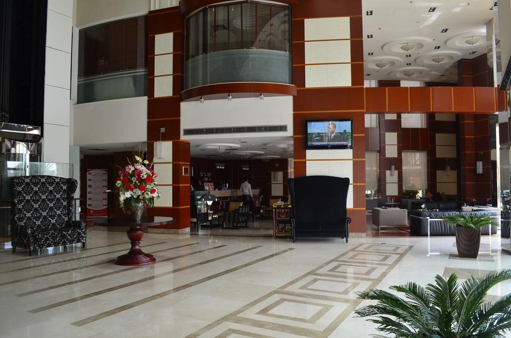 Eastyard Khobar Hotel - Formerly Ramada By Wyndham Khobar Bagian luar foto