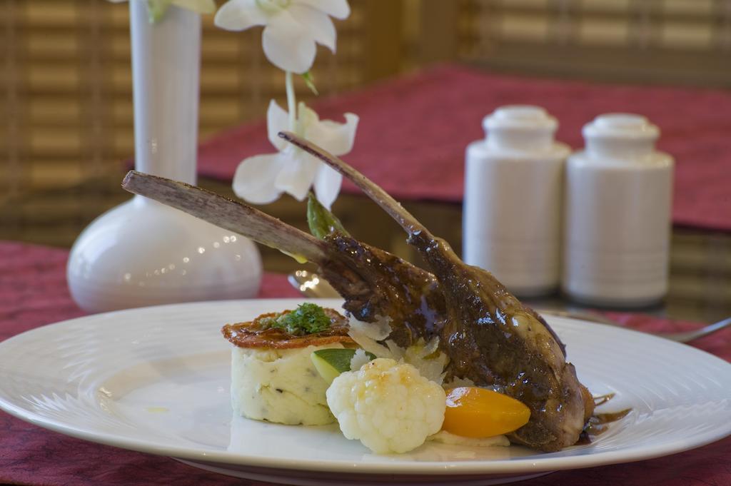 Eastyard Khobar Hotel - Formerly Ramada By Wyndham Khobar Bagian luar foto