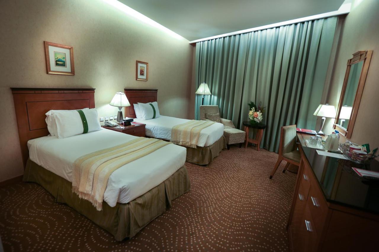 Eastyard Khobar Hotel - Formerly Ramada By Wyndham Khobar Bagian luar foto